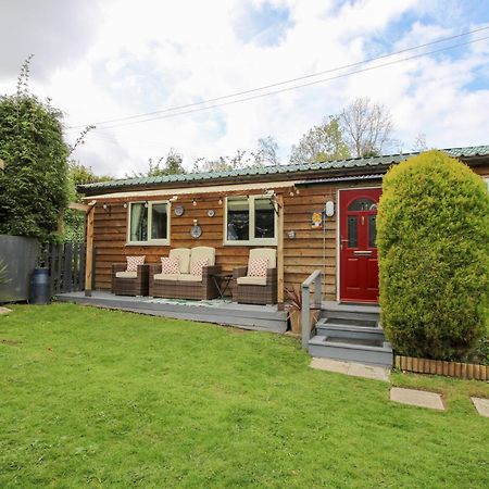The Log Cabin Adforton Luaran gambar