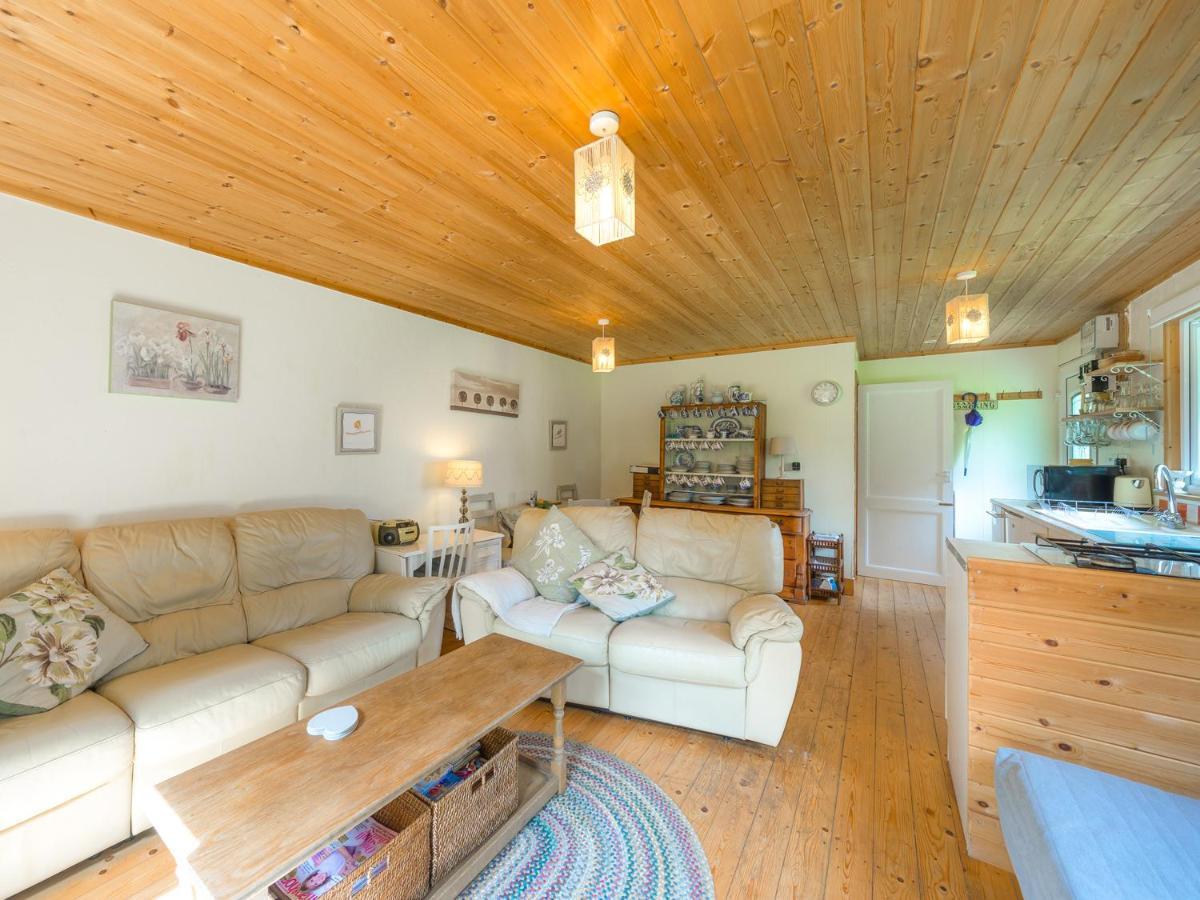 The Log Cabin Adforton Luaran gambar